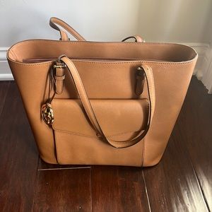 Michael Kors tote bag